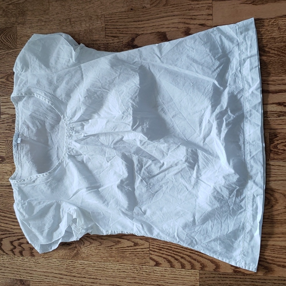(S)  GAP Minimalist Modest Simple Classic Eyelet Bohemian Cottagecore
